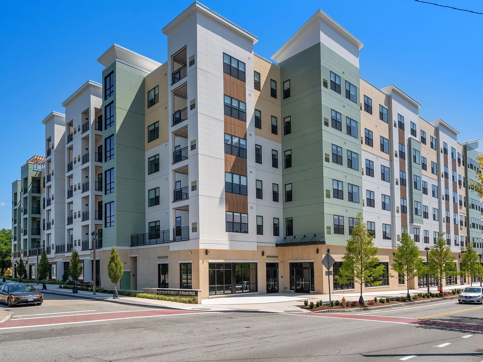 Dexter Street Commons — Photo 4