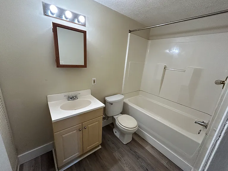 309 E Michigan St #3 — Photo 2