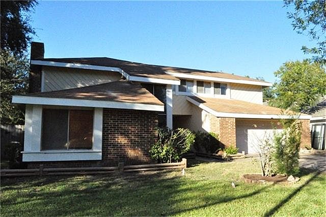 1st image of 12730 Corona Ln