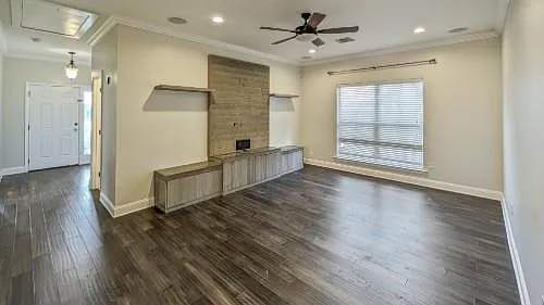 2735 Village Ct — Photo 12