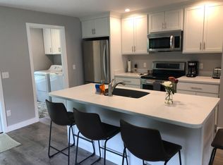 73 Winter St, Topsham, ME 04086