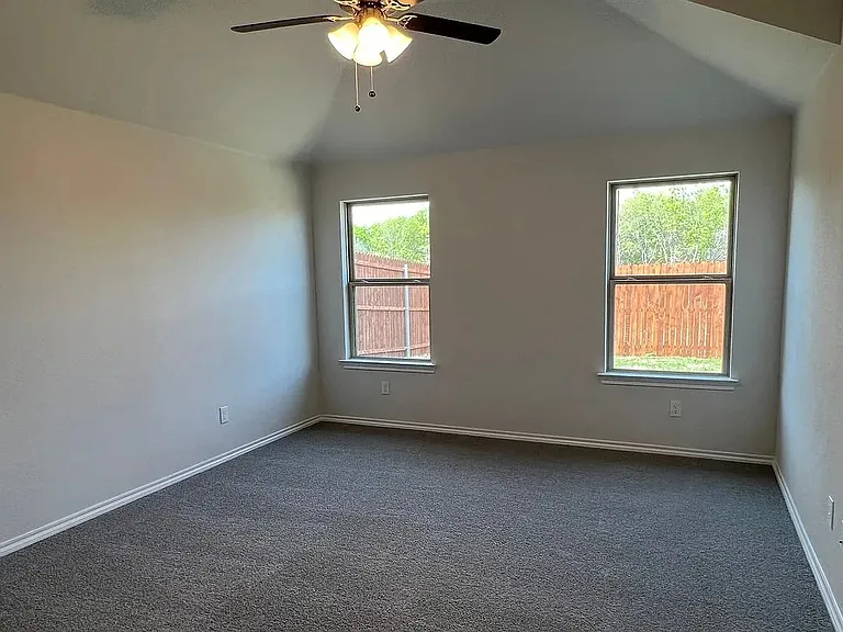 5825 Brookville Dr — Photo 8
