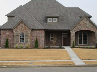 3701 S Dogwood Blvd, Broken Arrow, OK 74011