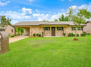 1240 17th St NE, Paris, TX 75460