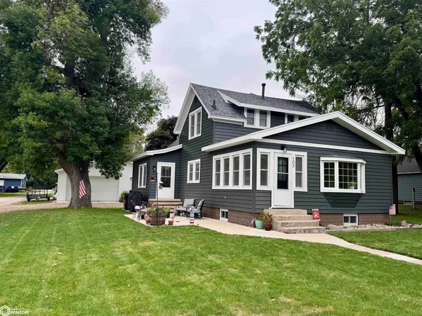 103 Lake St, Fertile, IA 50434