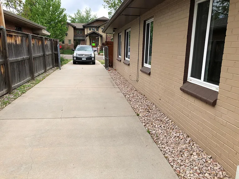 840 N Krameria St — Photo 64