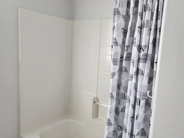 2nd bathroom
