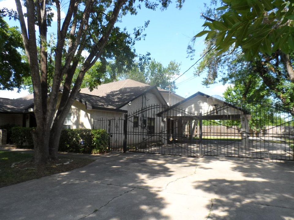 1st image of 14827 Monrad Dr