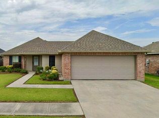 108 Smalley Rd, Lafayette, LA 70507