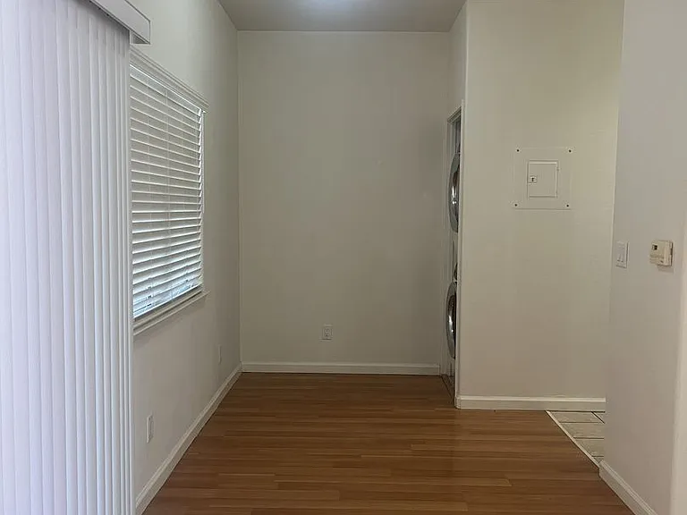 516 Adina Way — Photo 5