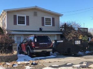 9 Grace Moore Rd, Saratoga Springs, NY 12866