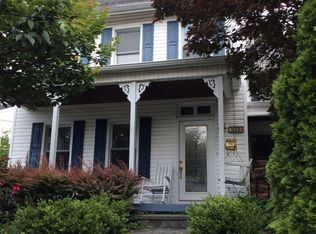 33 3rd Ave, Port Washington, NY 11050