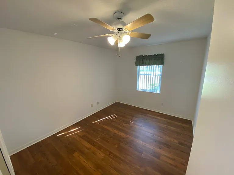 26840 Racquet Cir — Photo 9