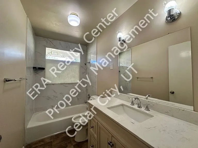 294 S Dewey Ave — Photo 14