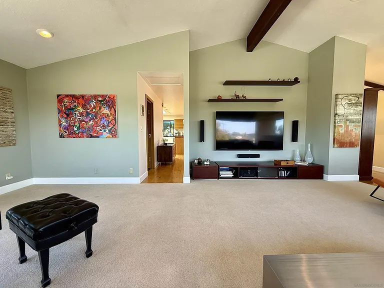 4221 Hill St — Photo 5