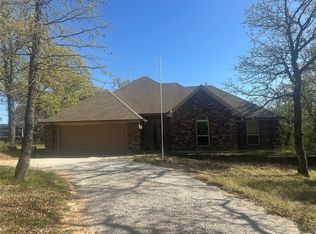 1550 Three Skillet Rd, Springtown, TX 76082