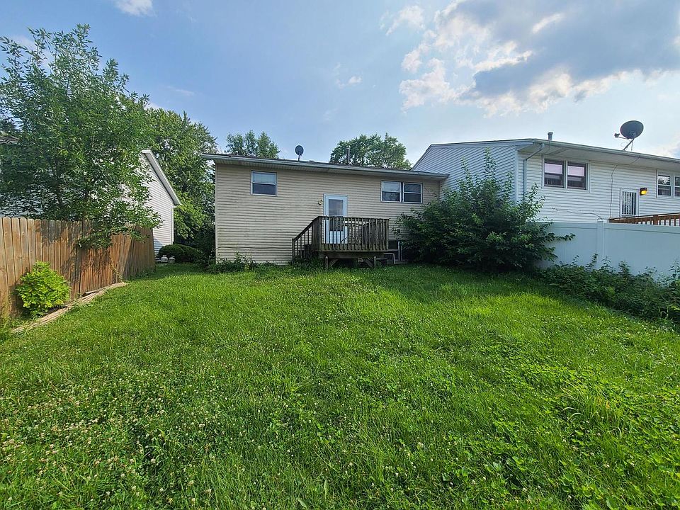 2nd image of 21416 Peterson Ave