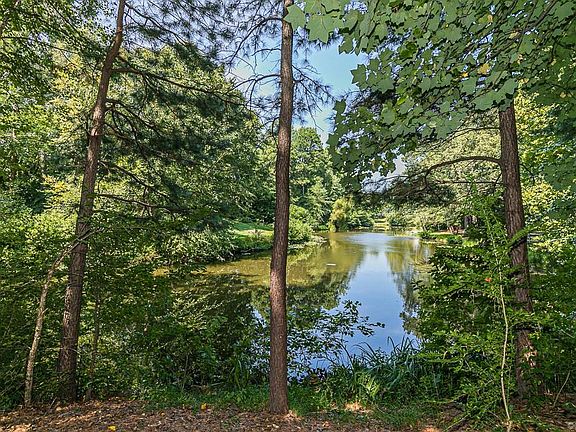 3rd image of 9079 Hopkins Branch Way