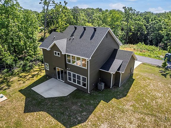 4th image of 3 Carnahan Ln