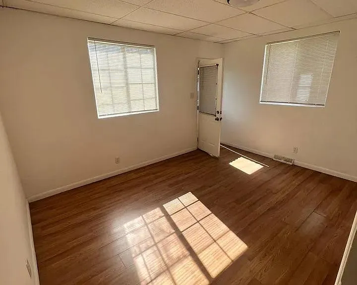 32 E Browning Rd #2 — Photo 6