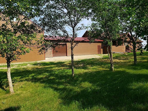 5th image of 1170 170th St NW