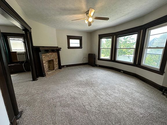 5th image of 1289 W 102nd St #2