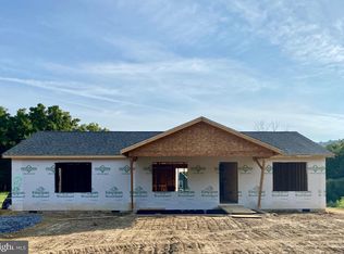 110 Clubhouse Ct, Woodstock, VA 22664