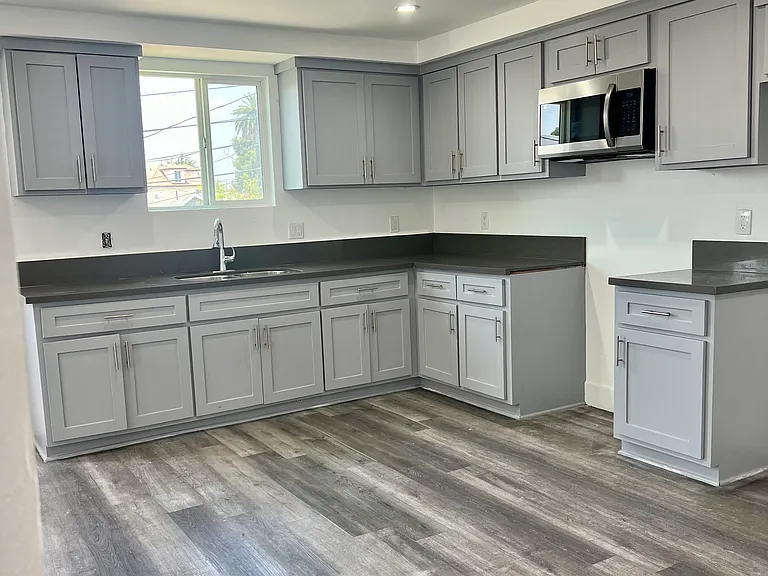 789 E 41st Pl — Photo 14
