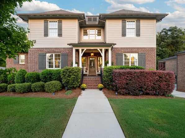 2302 Southampton Dr, Hoover, AL 35226