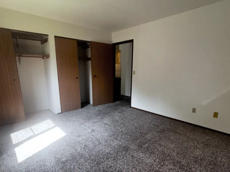 1601 Freedom Rd — Photo 4