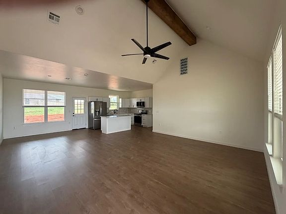 3rd image of 2098 Kaylee Rd