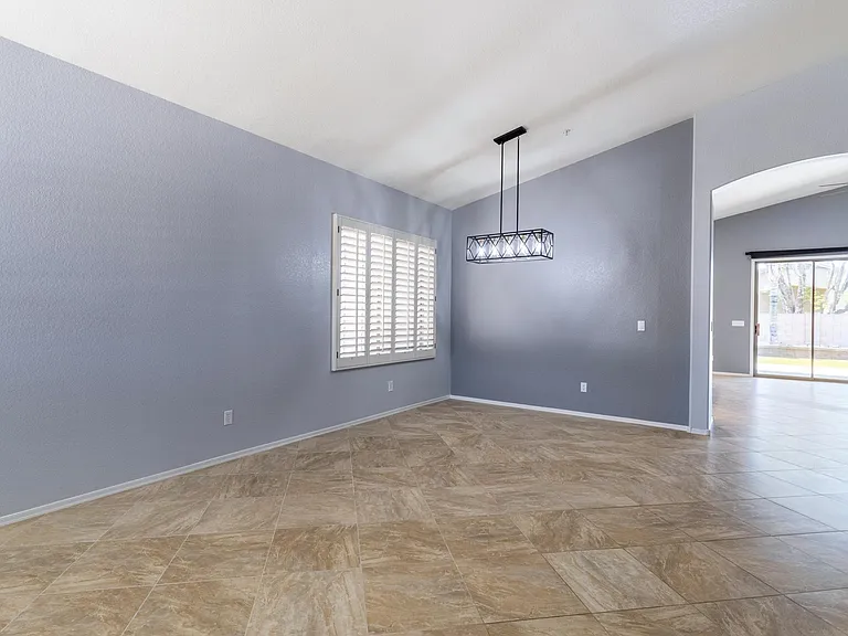 9627 E Sheena Dr — Photo 13