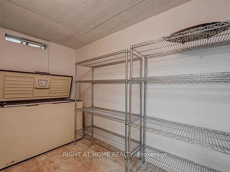 4326 Bridlepath Trl — Photo 36