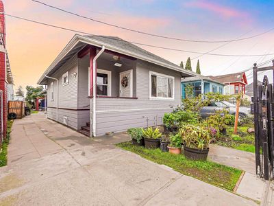 3435 E 17th St, Oakland, CA, 94601