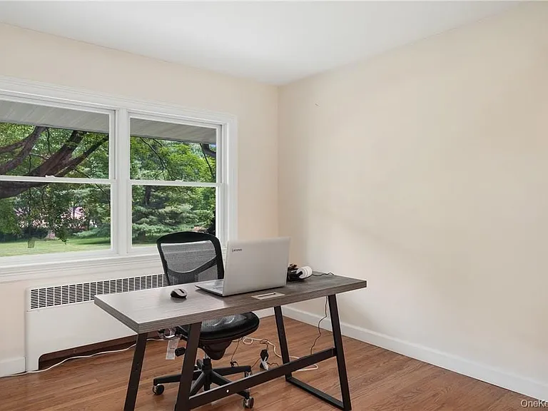 30 Palmer Ln — Photo 15