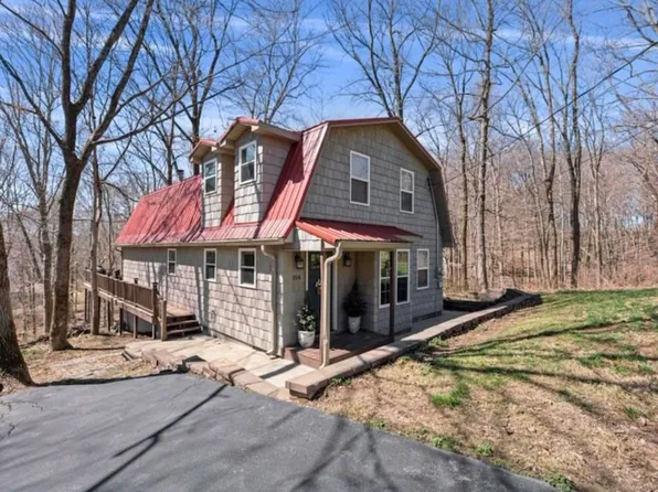 104 Navajo Trl, Lucas, KY 42156