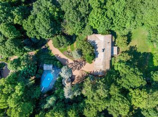 18955 Maple Ln, Excelsior, MN 55331