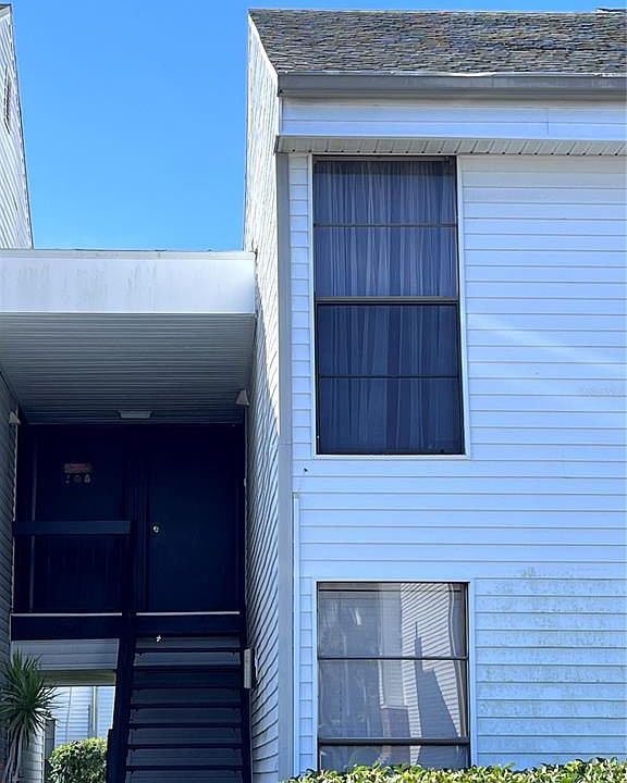 1st image of 751 Haven Pl
