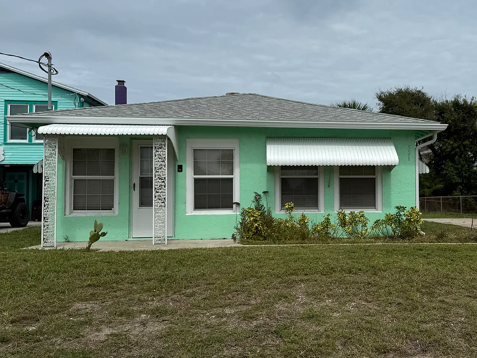 521 Mobile Ave