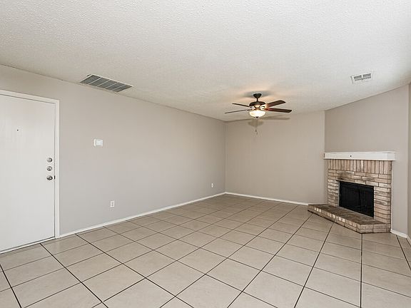 5th image of 532 Hertford St