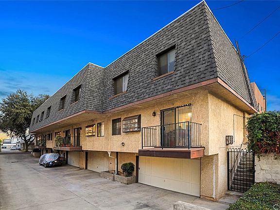 3rd image of 101 S Marguerita Ave