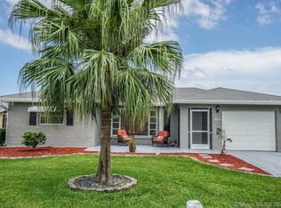 9210 NW 80th St, Tamarac, FL 33321