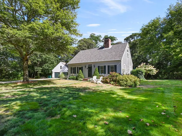 19 Phoebes Lane, Yarmouth Port, MA 02675