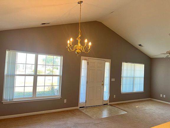 4th image of 115 Marbella Dr