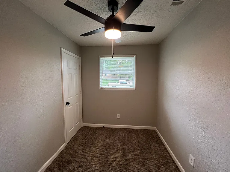 364 Elder Rd — Photo 10
