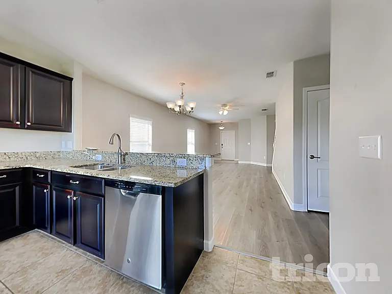 10020 Newminster Loop — Photo 7