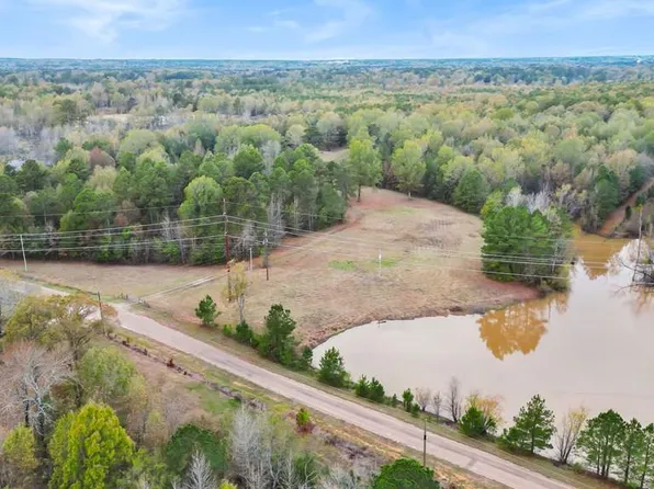 6045 NE Joey Ln, Texarkana, AR 71854