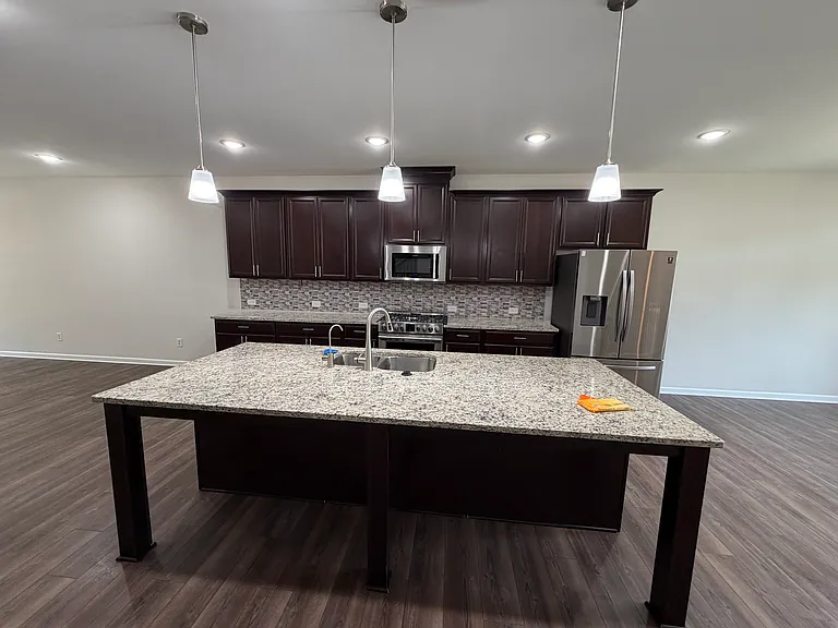 4180 Essex Pond Way — Photo 4