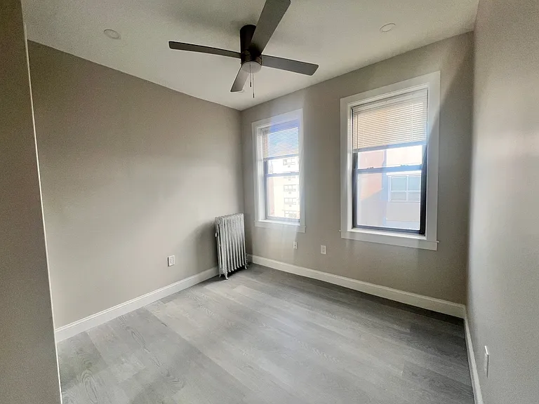 55 Burbank St #17 — Photo 4
