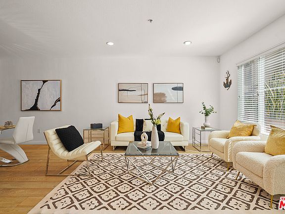 5th image of 6020 Seabluff Dr Unit 109